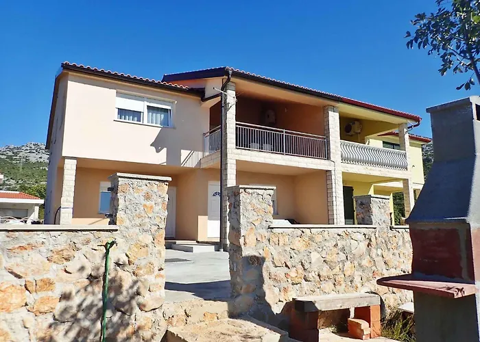 In Starigrad-paklenica 38616 Apartament Starigrad Paklenica