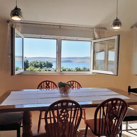 아파트 In Starigrad-paklenica 38616 스타리그라드 파클레니차
